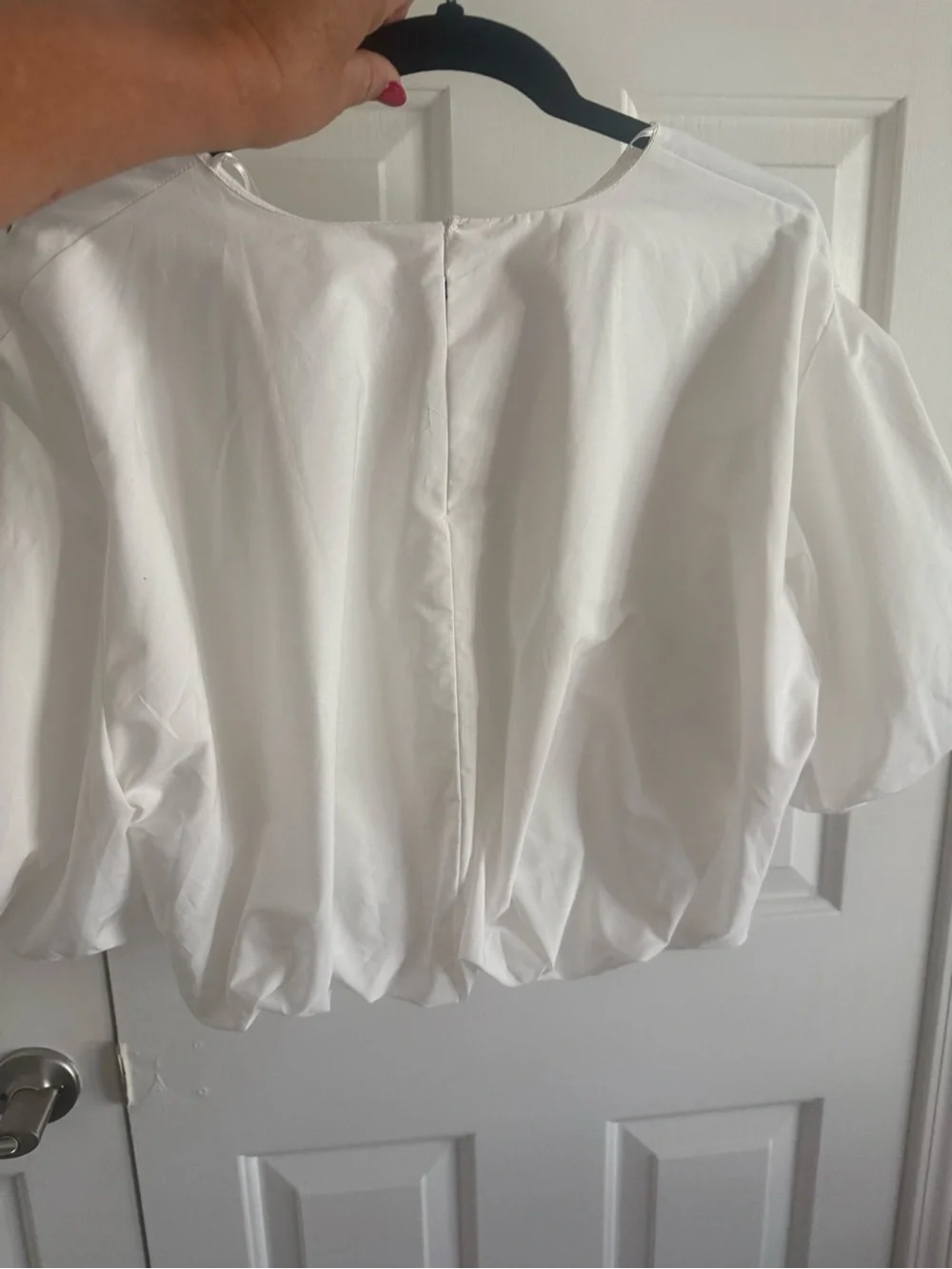 Zara White Puff Sleeve Cropped Blouse